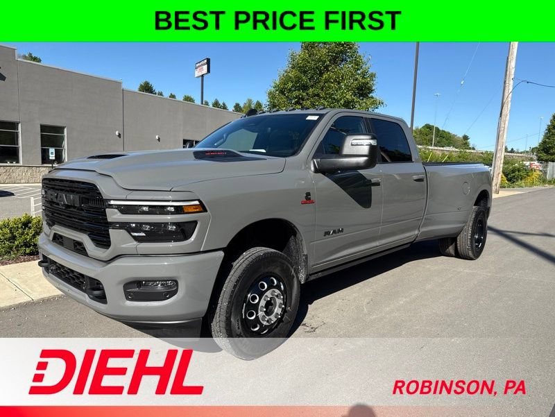 New 2026 RAM 3500 Laramie AWD/4WD image 3