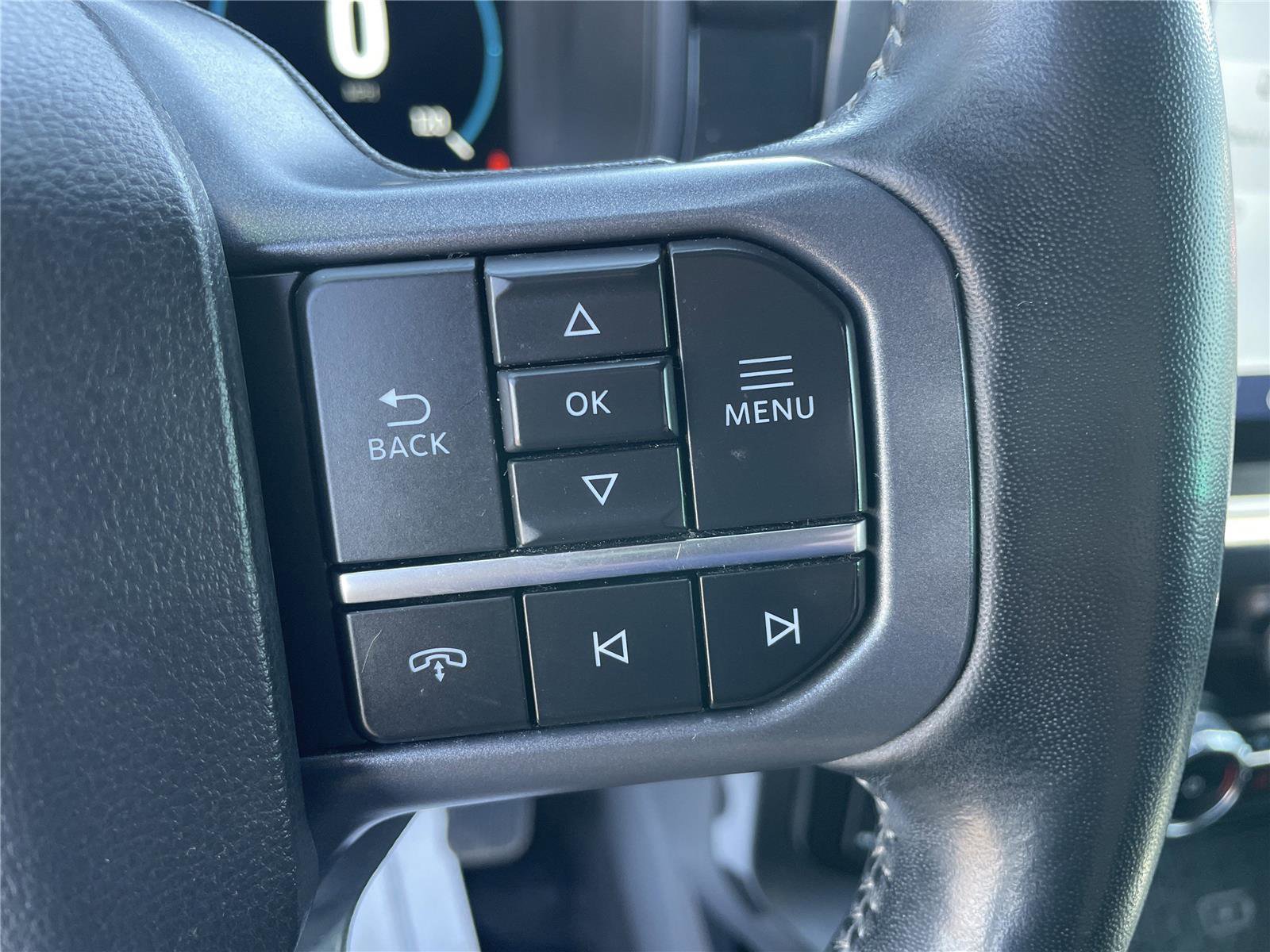 Used 2023 Ford F150 Lariat w/ Equipment Group 502A High AWD/4WD image 15