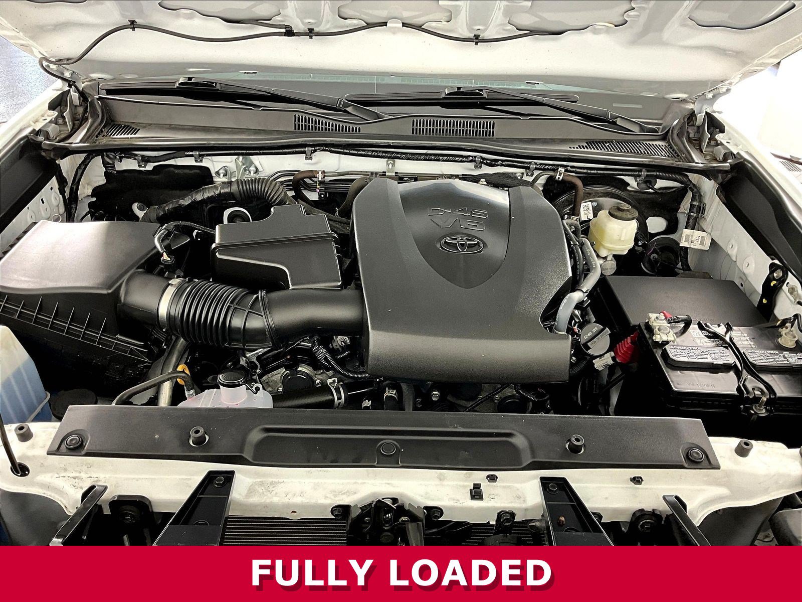 Used 2023 Toyota Tacoma SR AWD/4WD image 29