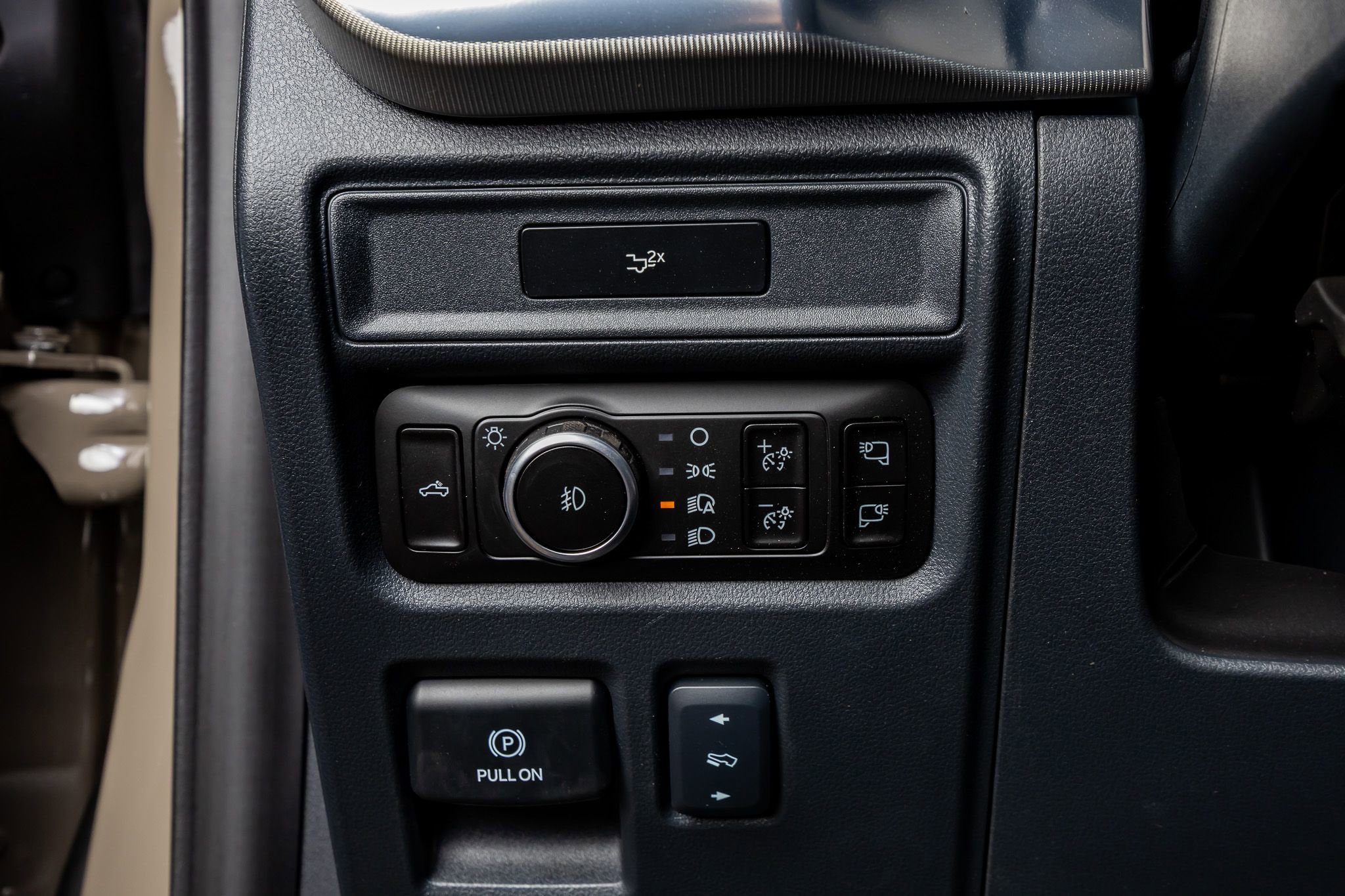 Used 2026 Ford F150 Lariat w/ Equipment Group 502A High AWD/4WD image 22