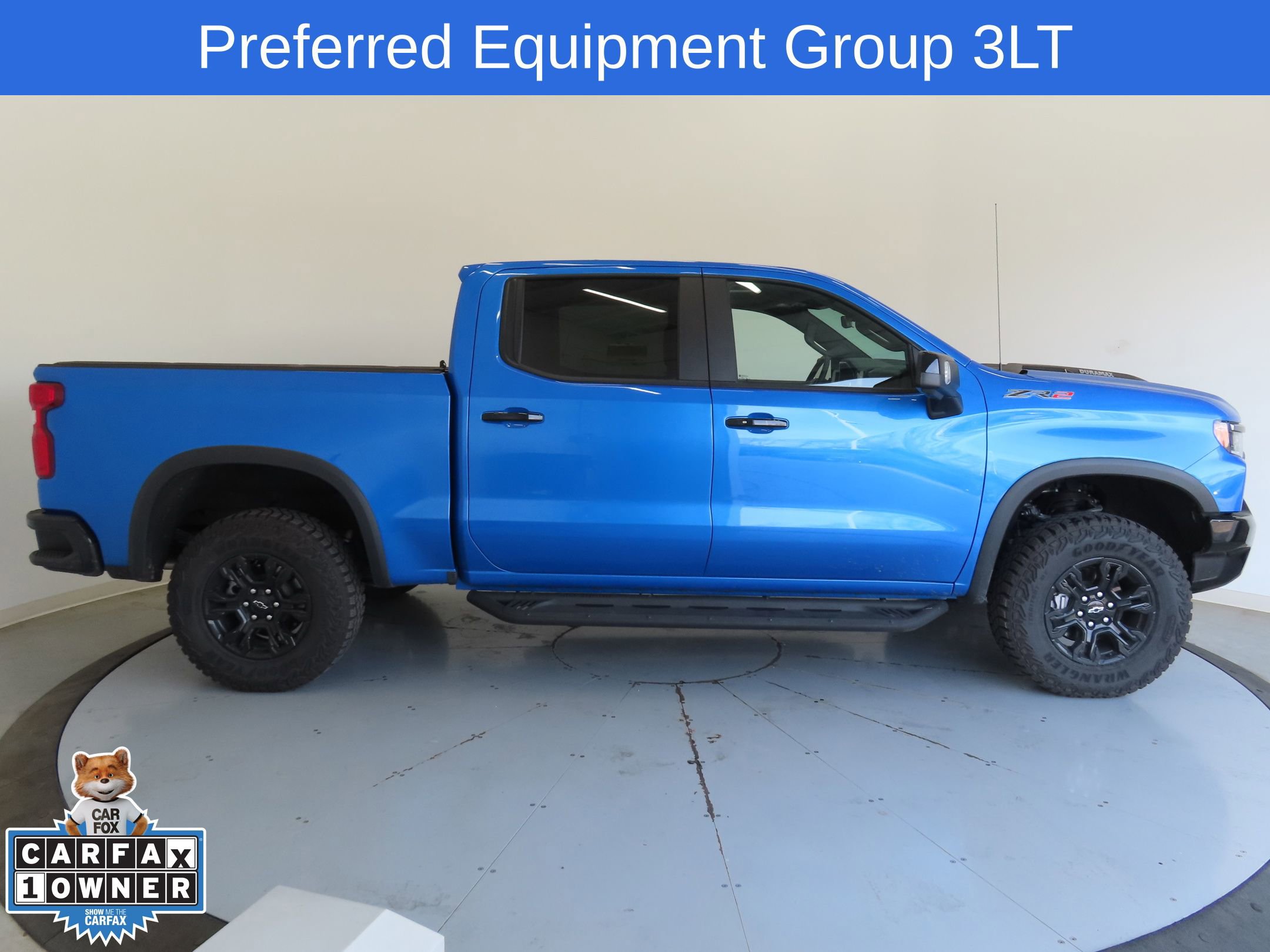 Used 2025 Chevrolet Silverado 1500 ZR2 w/ Technology Package image 2