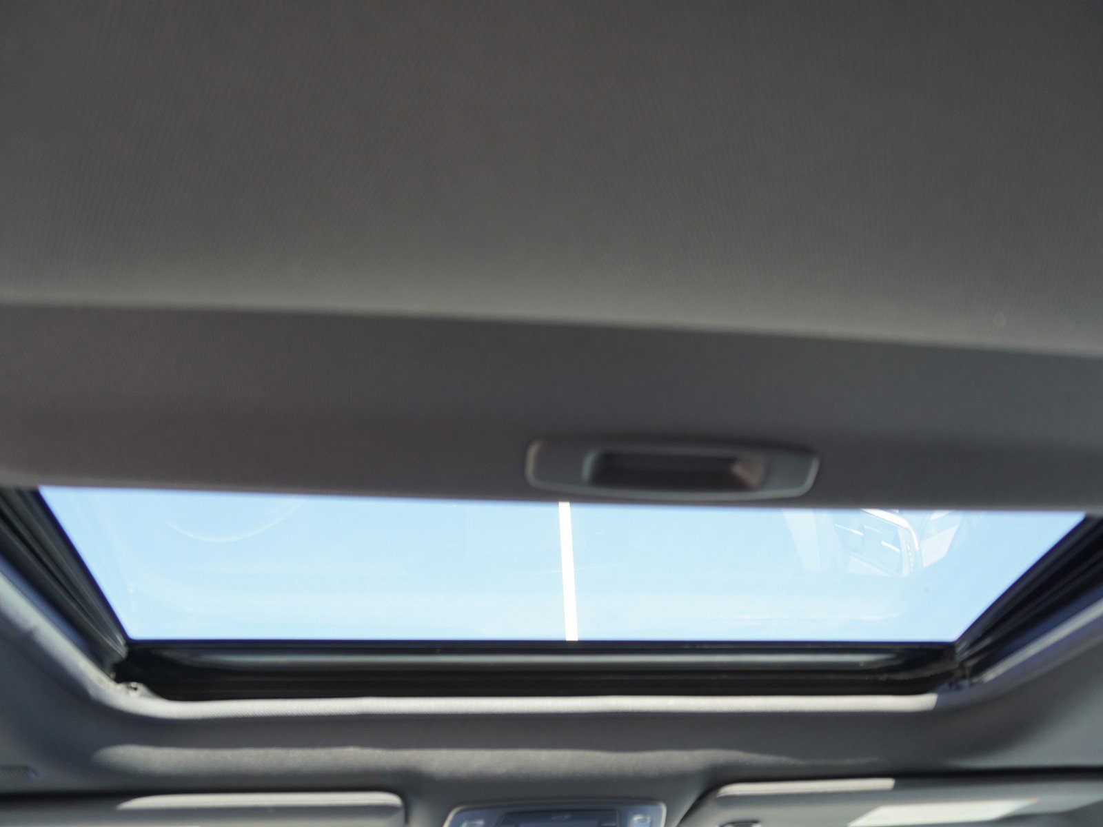 Used 2024 Toyota Sienna XSE w/ XSE Plus Package image 15