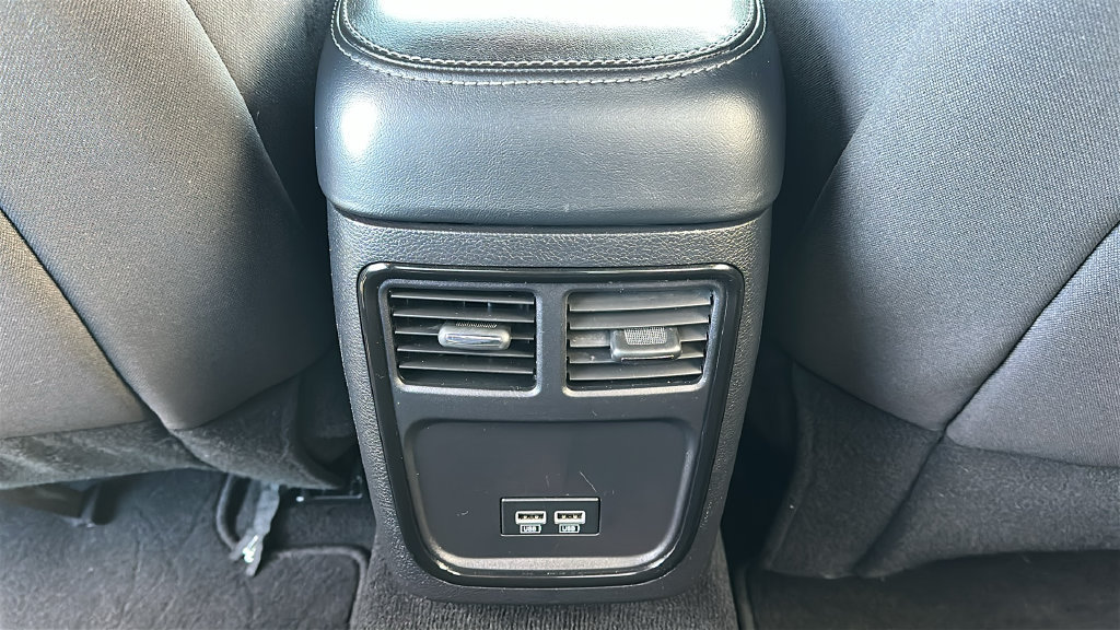 Used 2021 Dodge Charger SXT w/ Blacktop Package RWD image 32