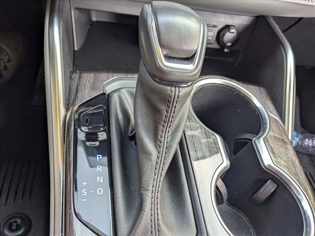 Used 2021 Toyota Highlander Platinum AWD/4WD image 7
