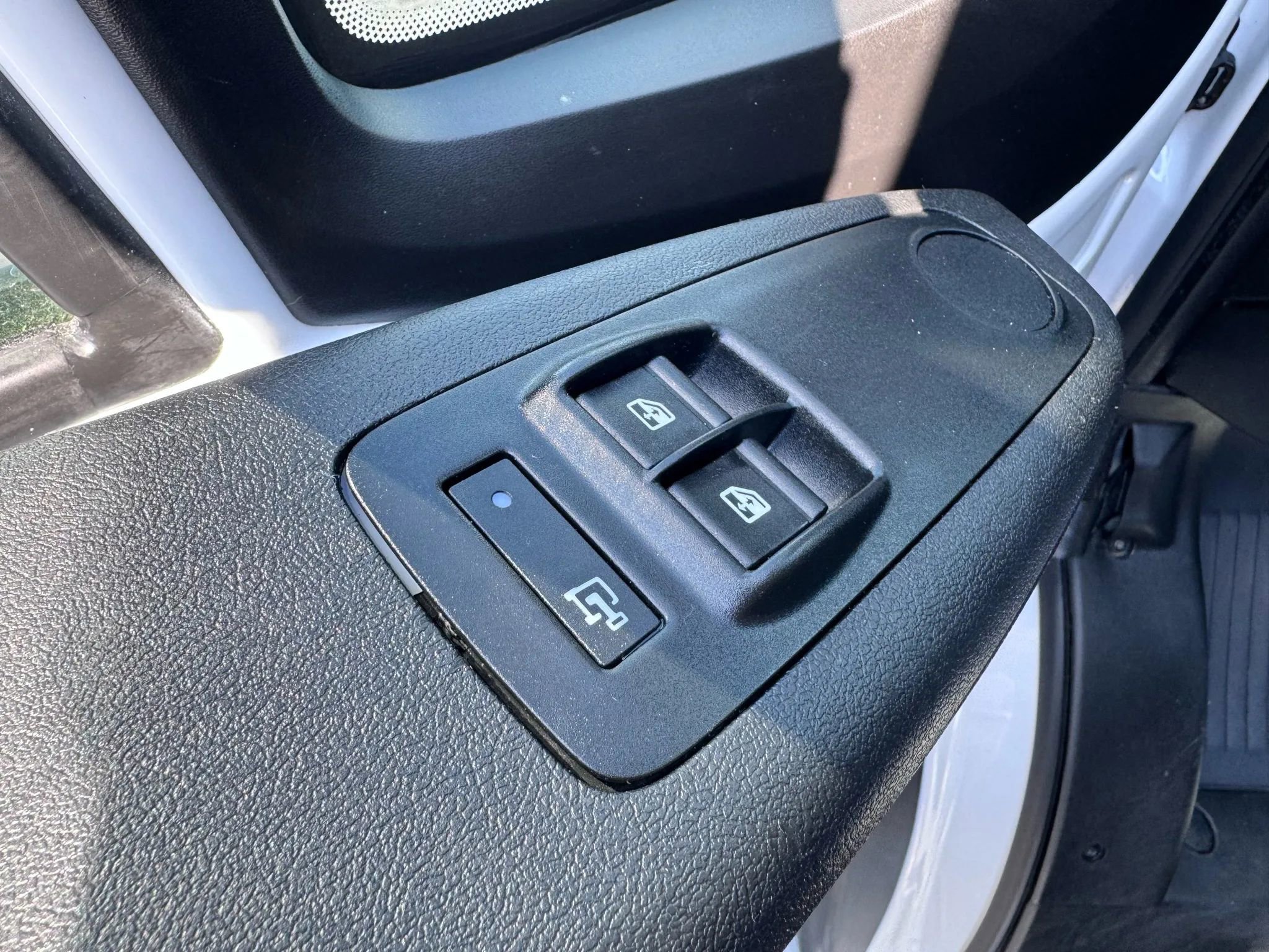 Used 2023 RAM ProMaster 2500 image 14