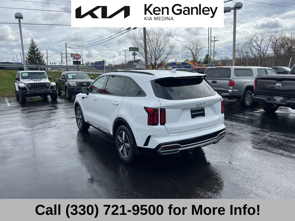 Certified 2023 Kia Sorento S image 15