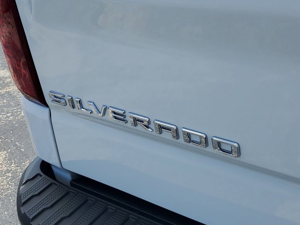 Certified 2024 Chevrolet Silverado 1500 LT AWD/4WD image 8