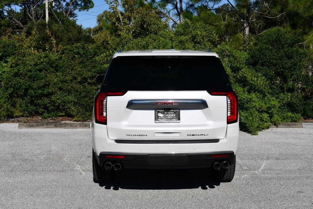 Used 2021 GMC Yukon Denali w/ Denali Premium Package RWD image 34
