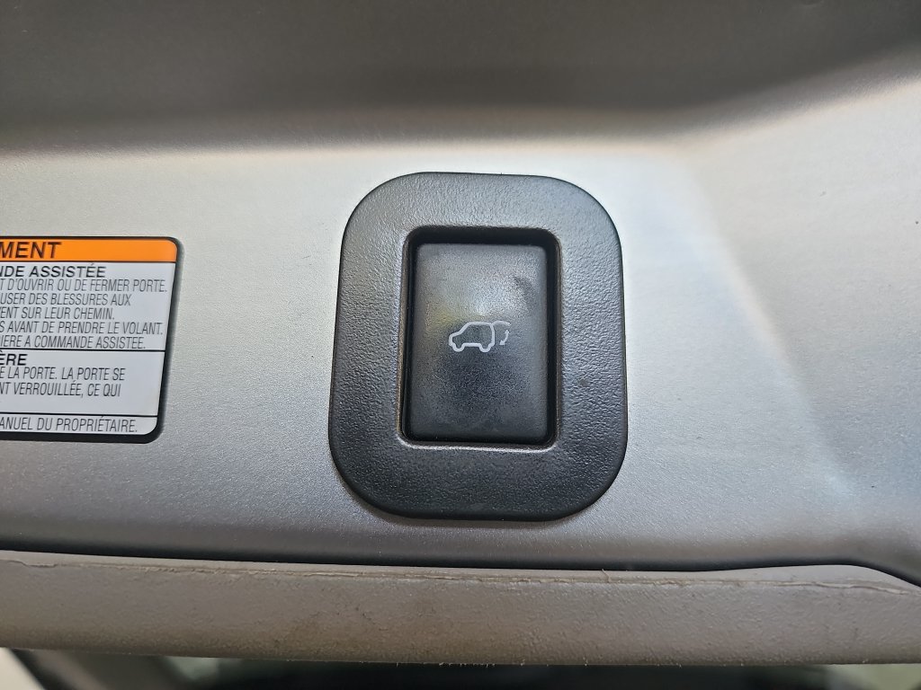 Used 2018 Toyota Sienna XLE Premium AWD/4WD image 18