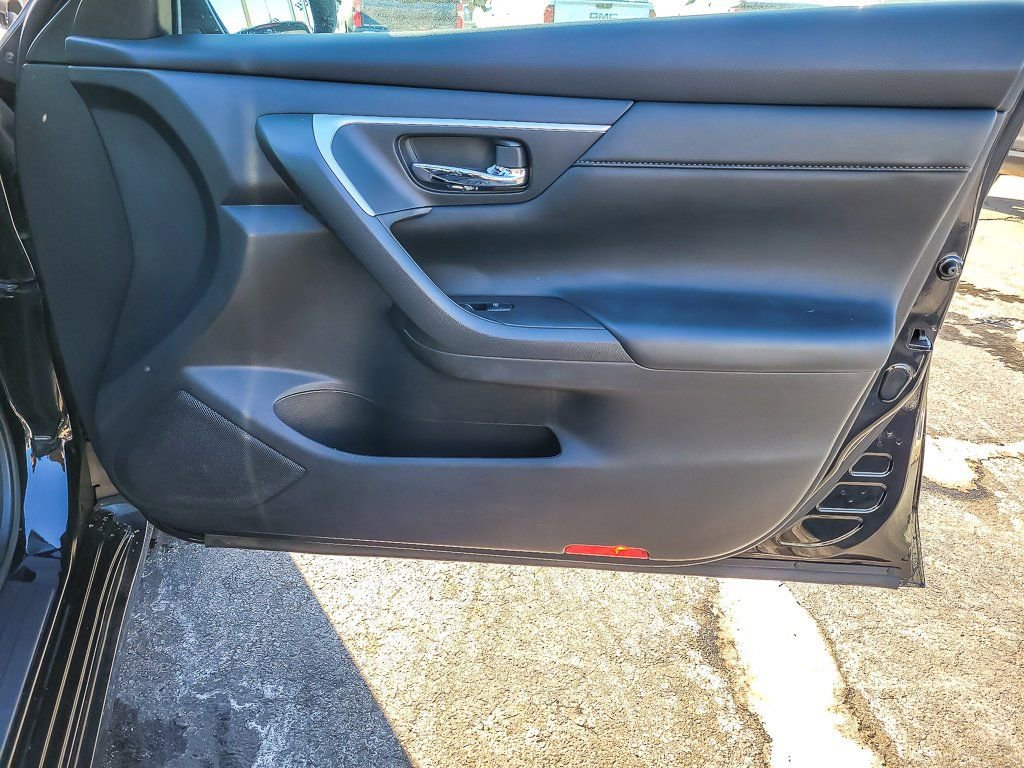 Used 2018 Nissan Altima 2.5 SL w/ 2.5 SL Technology Package image 19