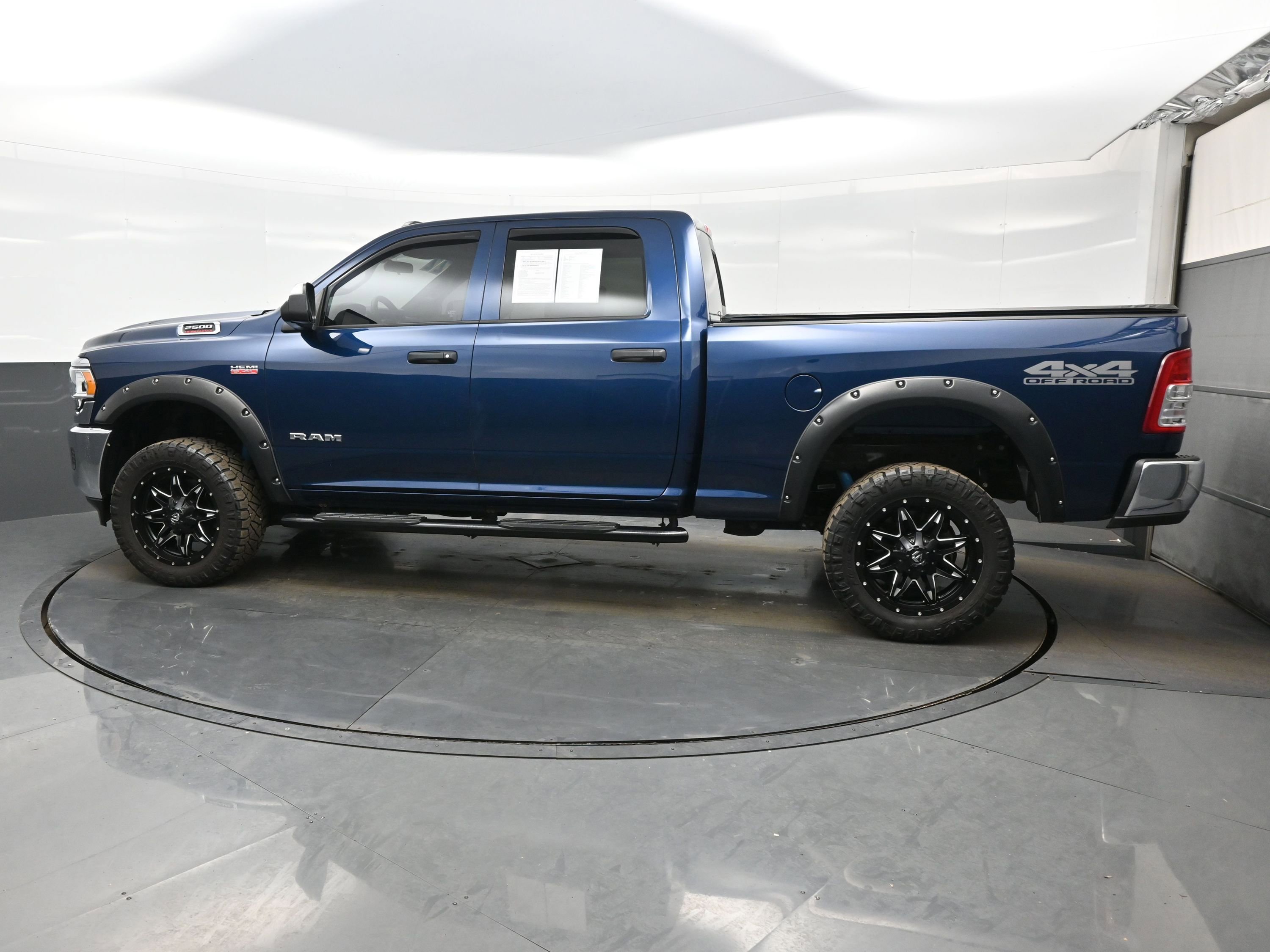 Used 2022 RAM 2500 Tradesman image 3