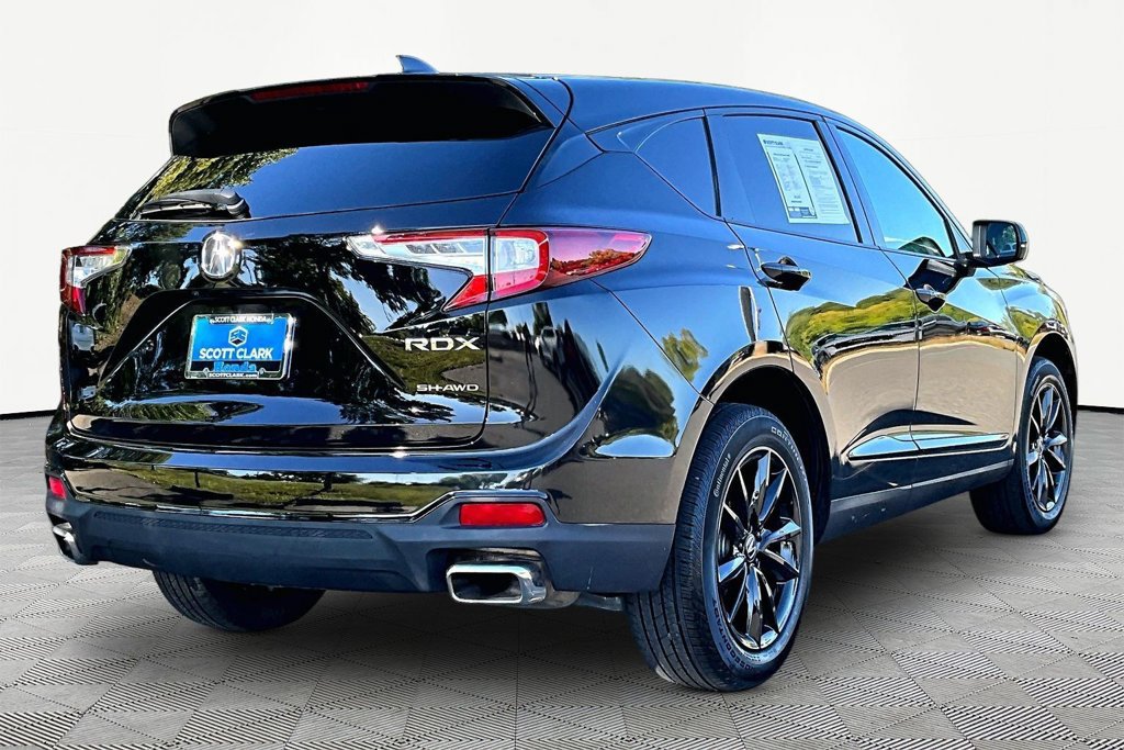Used 2025 Acura RDX SH-AWD image 6