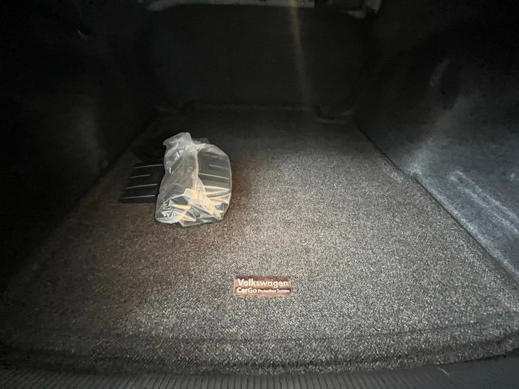 Certified 2021 Volkswagen Passat 2.0T S image 29