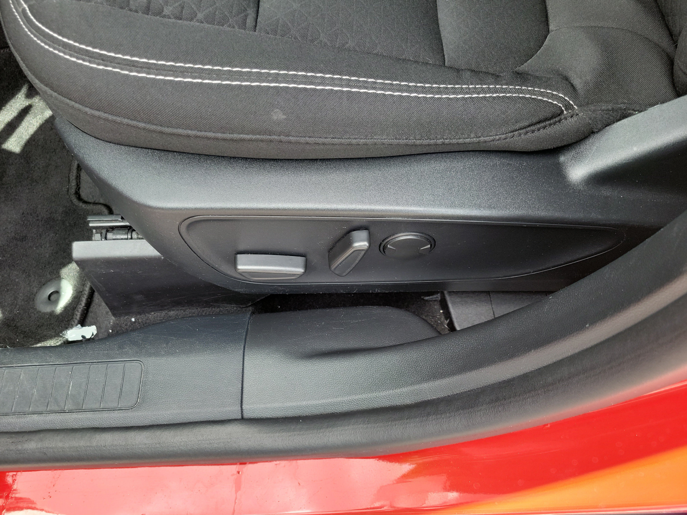 Used 2024 Ford Escape Active FWD image 18