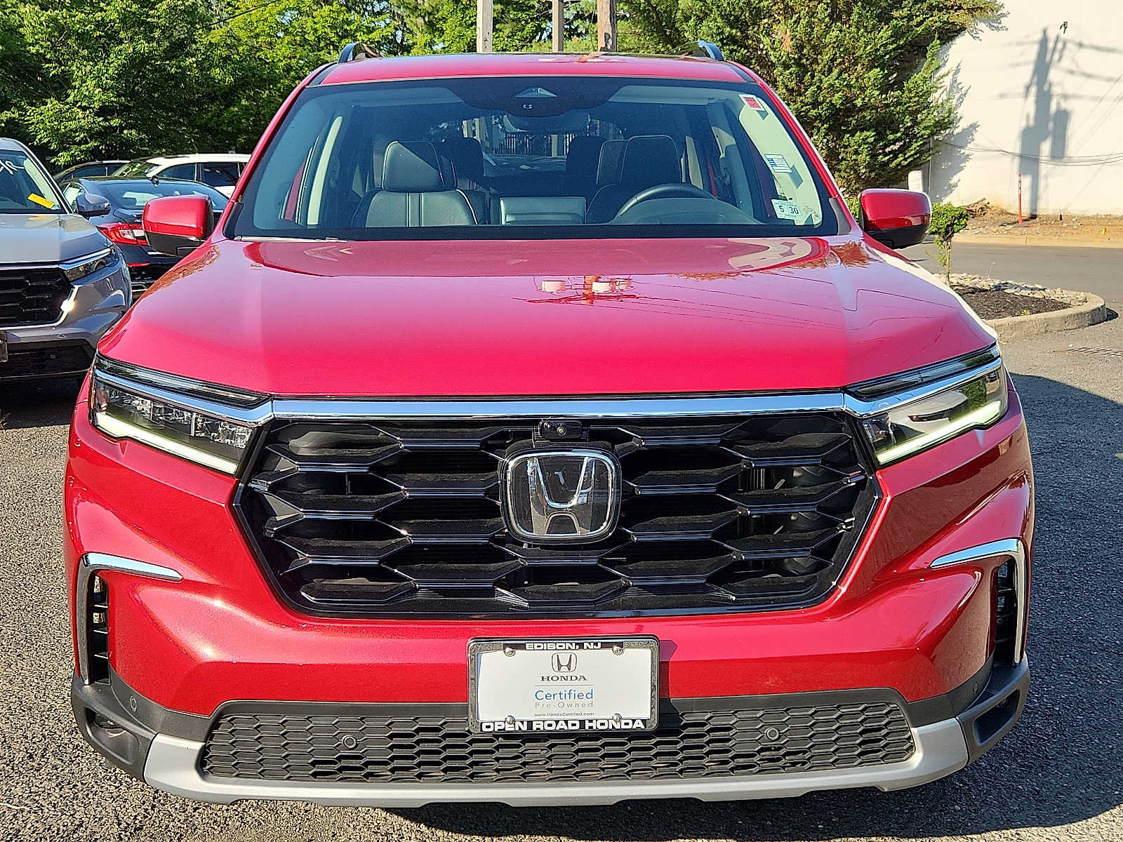 Certified 2025 Honda Pilot Elite image 2
