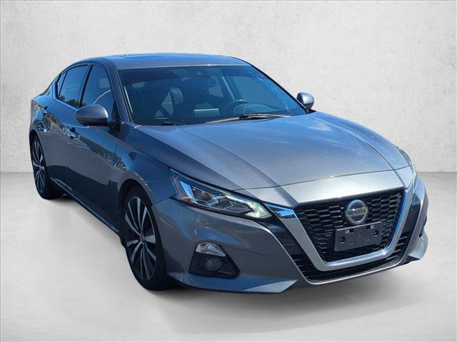 Used 2020 Nissan Altima 2.5 Platinum FWD image 3