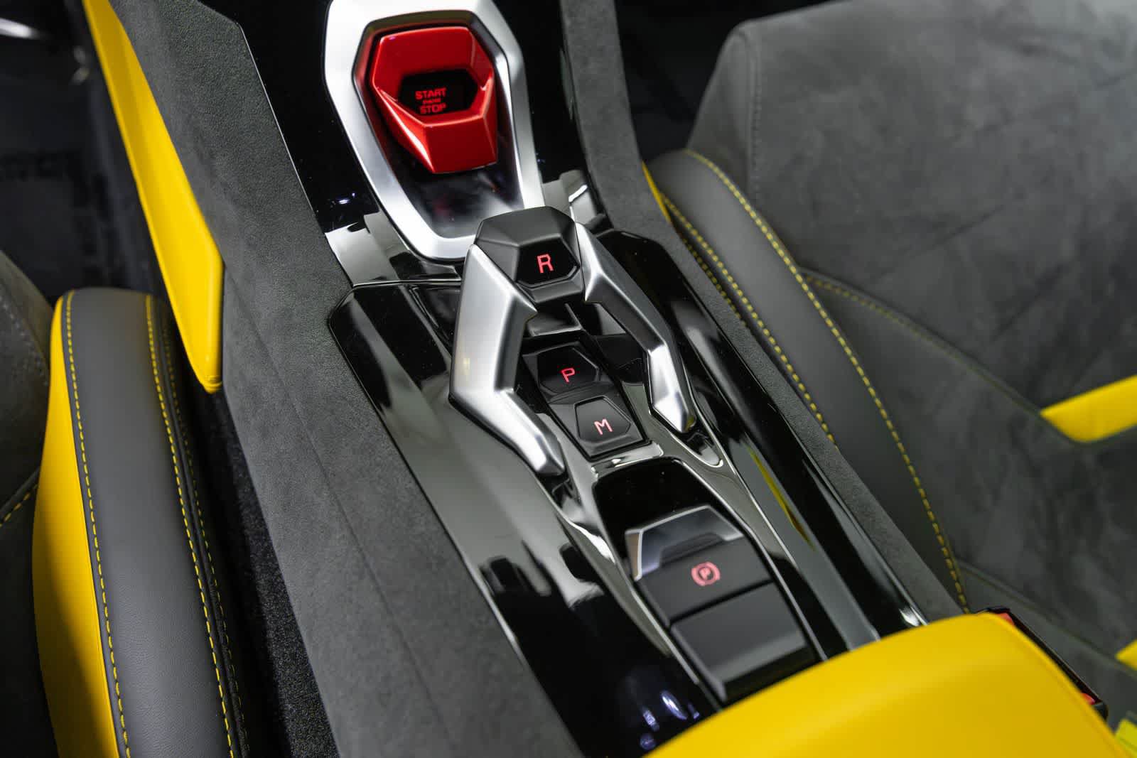 Used 2023 Lamborghini Huracan Tecnica RWD image 32