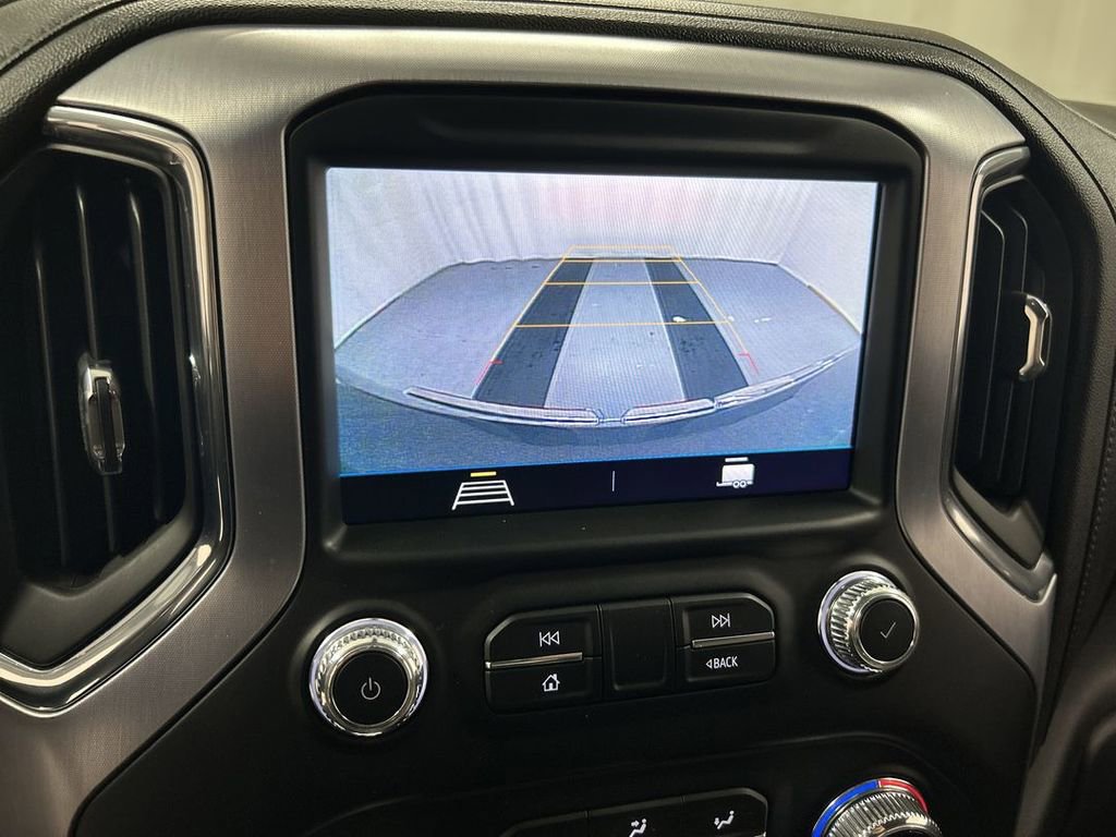 Used 2020 GMC Sierra 1500 SLE w/ X31 Off-Road Package AWD/4WD image 15