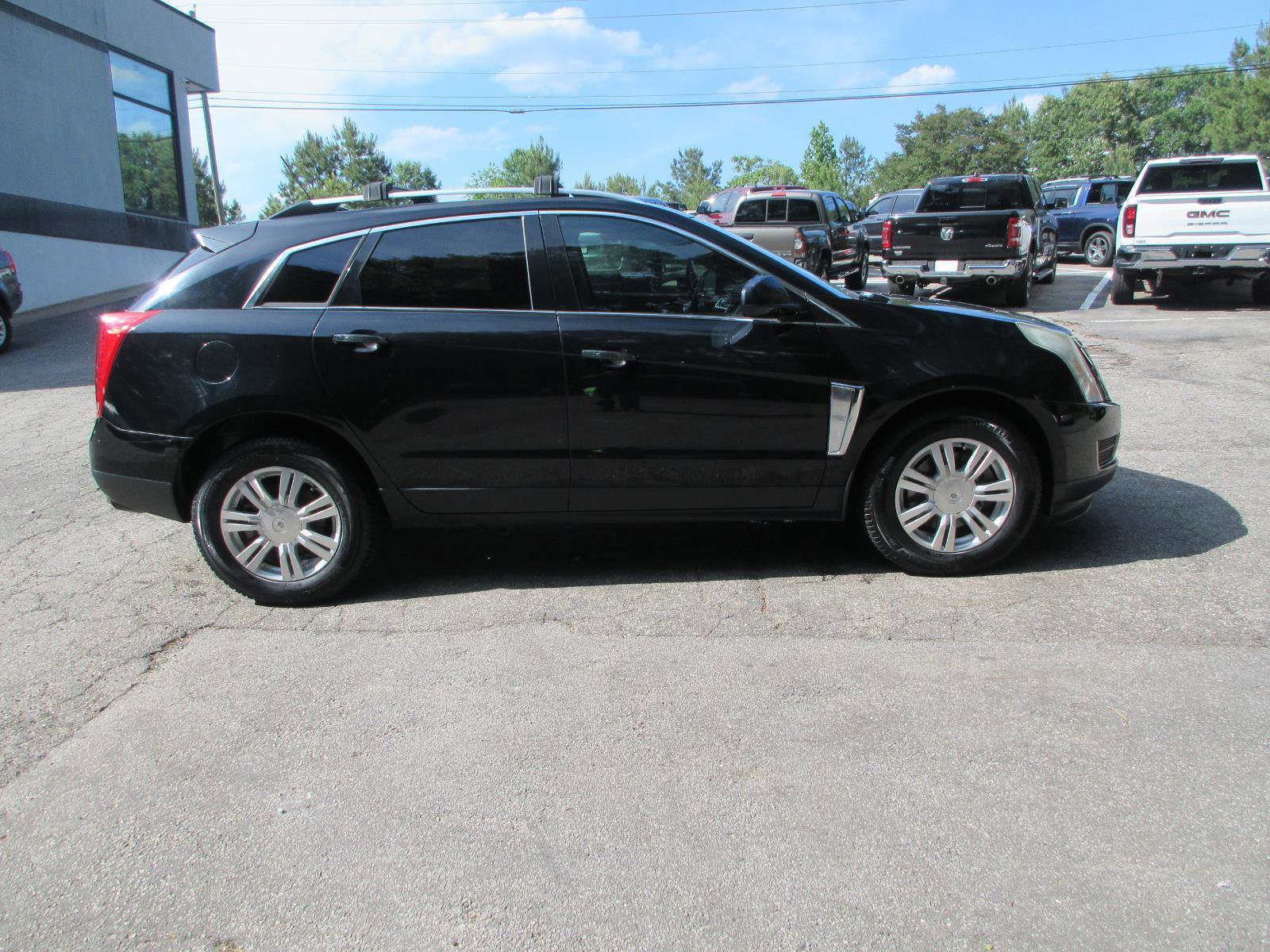 Used 2016 Cadillac SRX Luxury w/ Driver Awareness Package FWD image 6