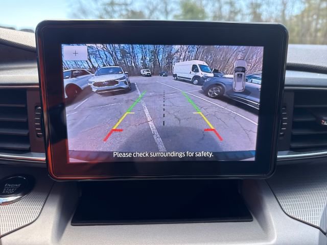 Used 2023 Ford Explorer XLT w/ Equipment Group 202A AWD/4WD image 24