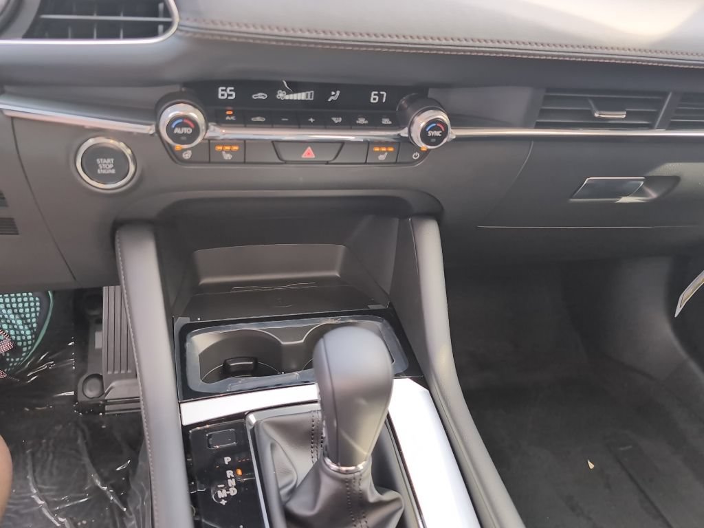 New 2026 MAZDA MAZDA3 Hatchback w/Premium Plus Pkg AWD/4WD image 23