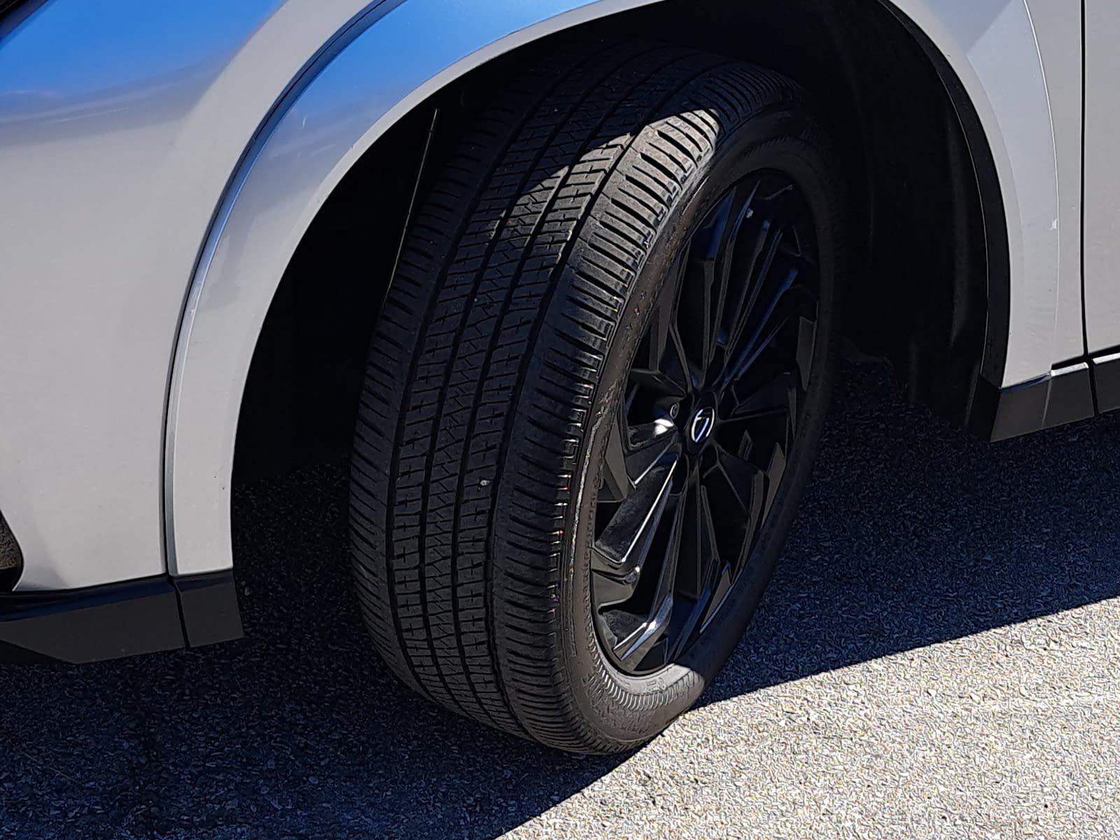 Used 2024 Lexus UX 250h F Sport FWD image 36