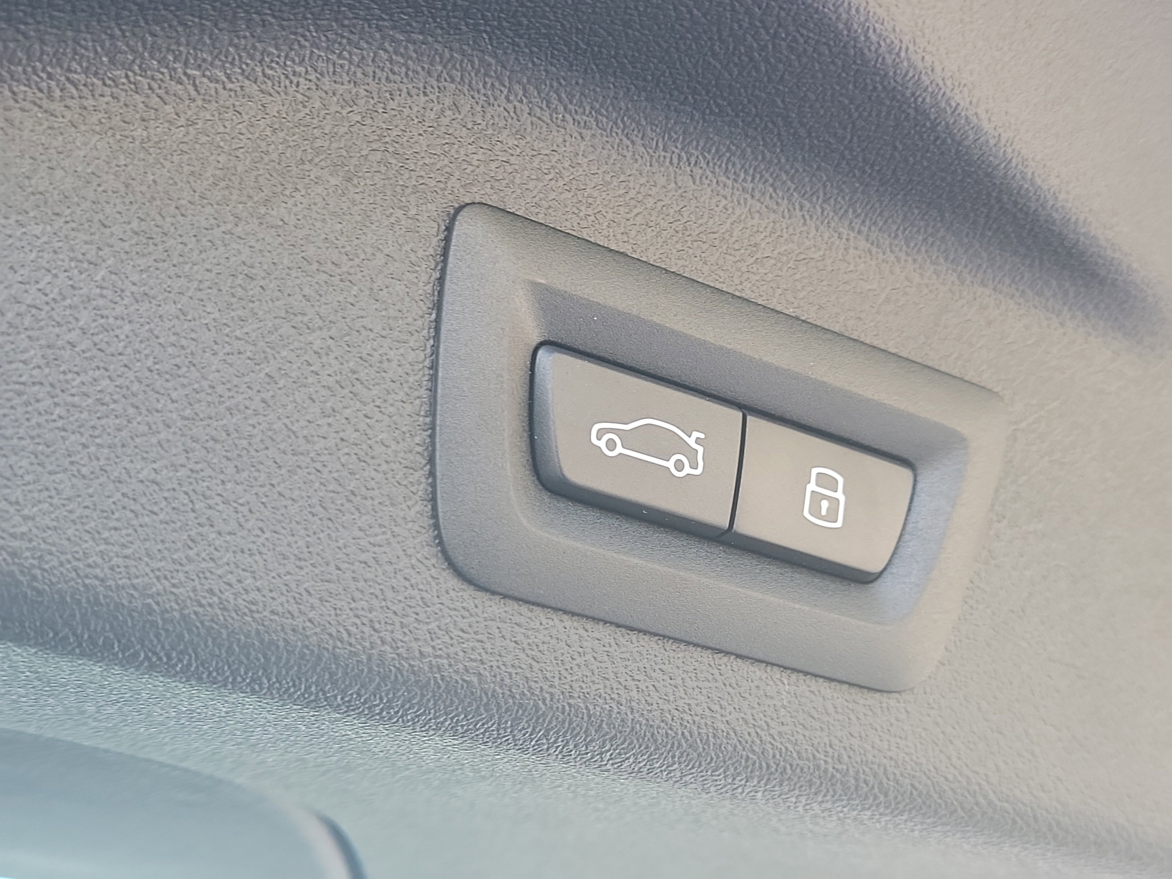 New 2026 BMW X7 M60i image 7