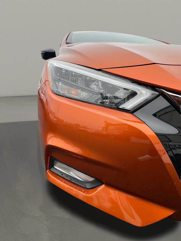 Used 2021 Nissan Versa SR w/ Convenience Package image 10