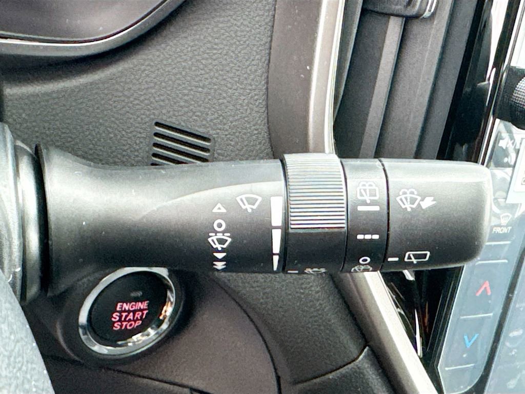 New 2026 Subaru Ascent Limited image 13