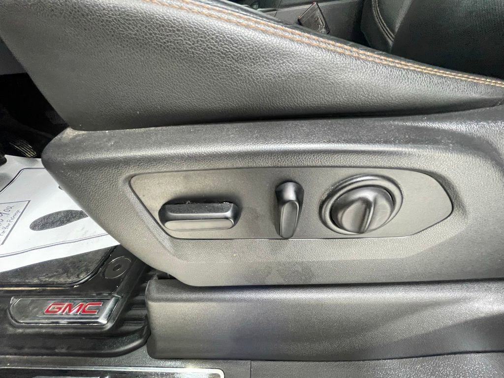 Used 2021 GMC Sierra 1500 AT4 AWD/4WD image 15