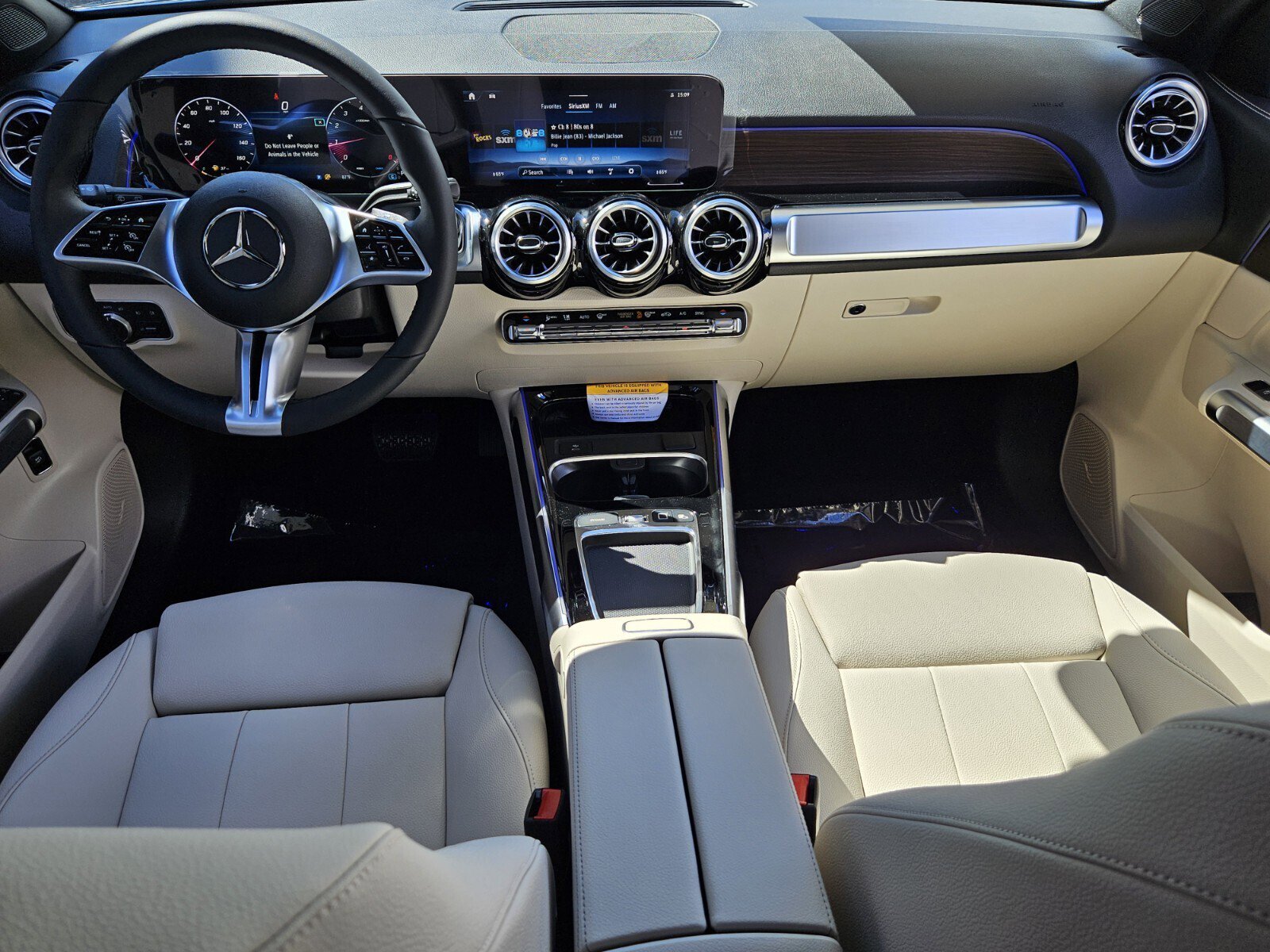 New 2026 Mercedes-Benz GLB 250 image 16