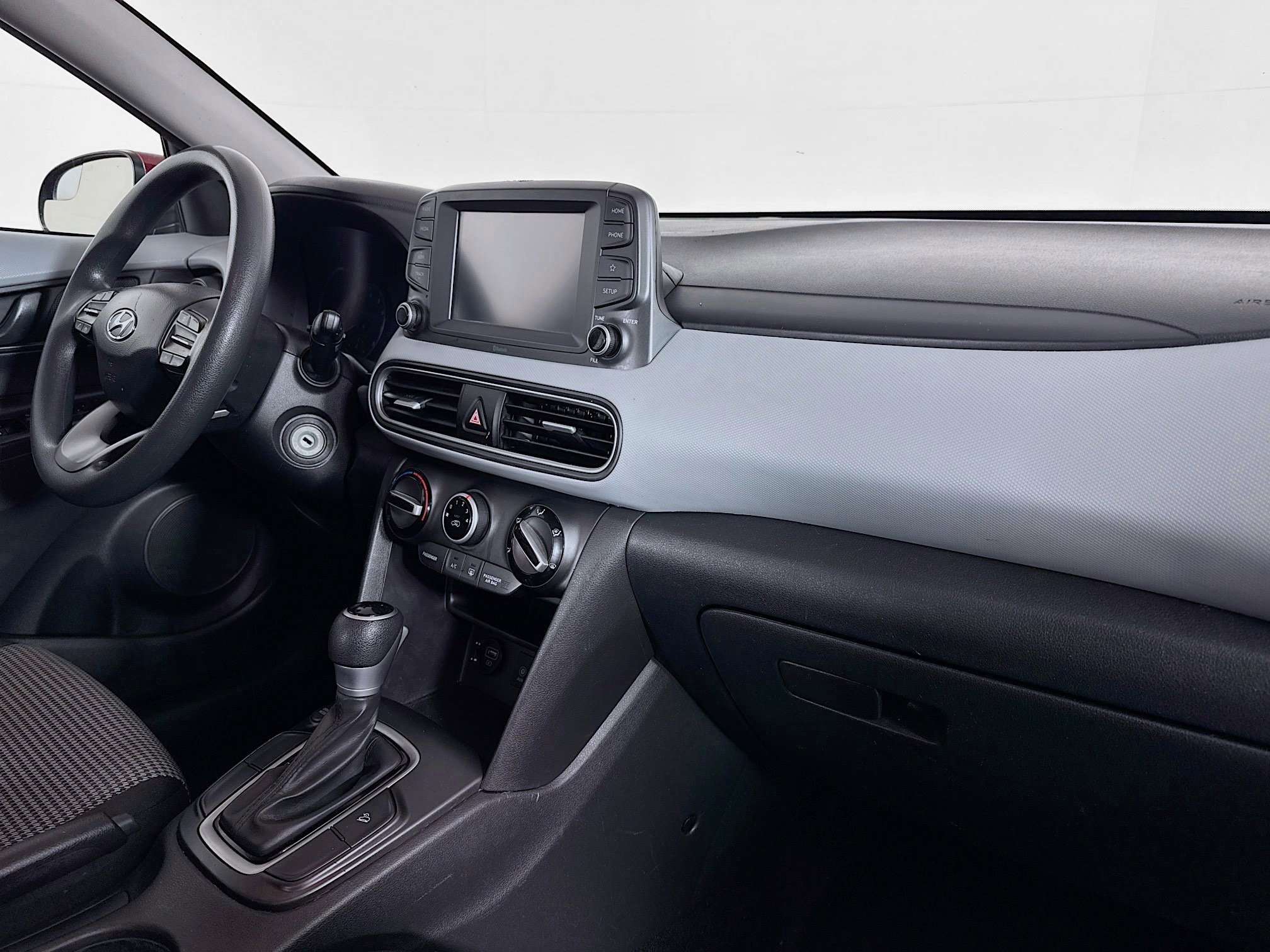 Used 2021 Hyundai Kona SE image 28