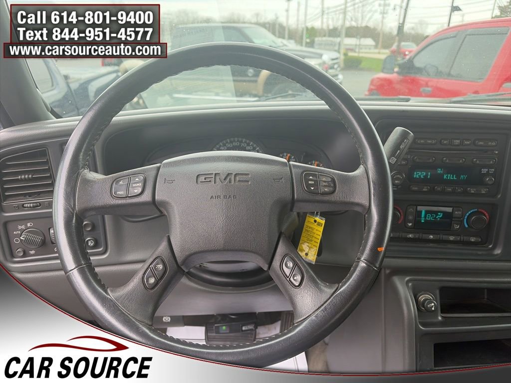 Used 2005 GMC Sierra 2500 SLT w/ Heavy-Duty Power Package image 10