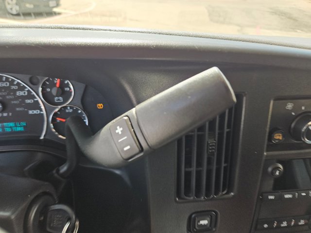 Used 2023 GMC Savana 2500 w/ Driver Convenience Package image 17