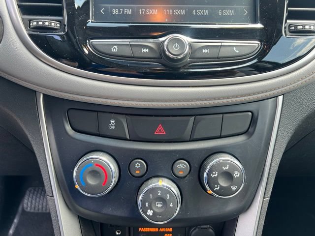 Used 2017 Chevrolet Trax LT w/ Sun & Sound Package FWD image 24