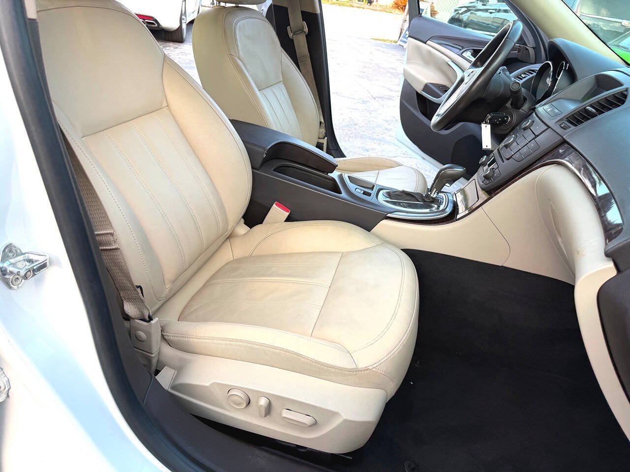 Used 2011 Buick Regal CXL Turbo FWD image 33