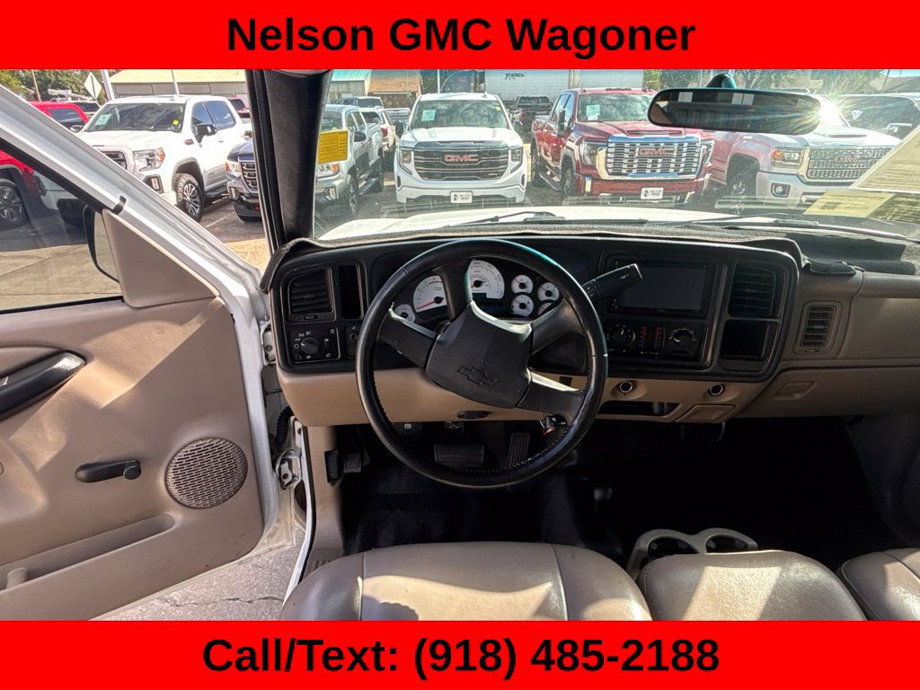 Used 2004 Chevrolet Silverado 3500 4x4 Crew Cab w/ Heavy-Duty Power Package image 31