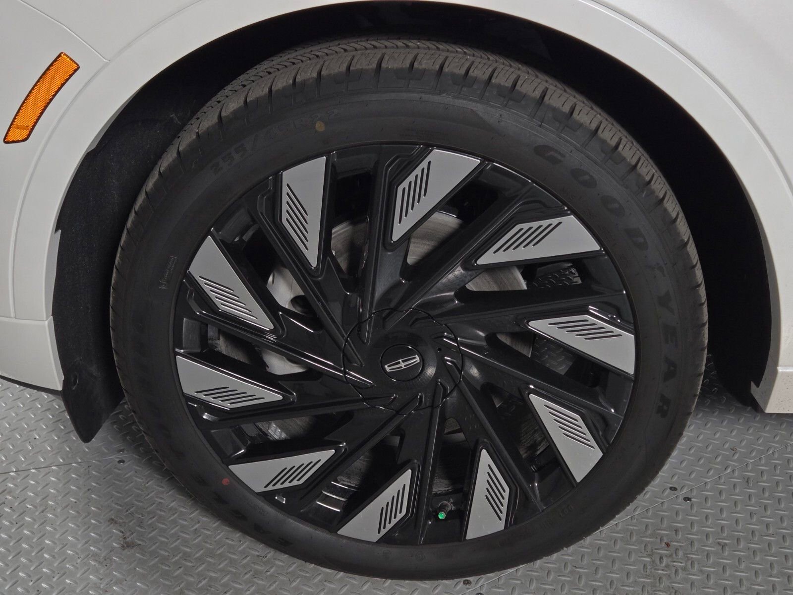 New 2026 Lincoln Nautilus Black Label w/ Jet Appearance Package image 11