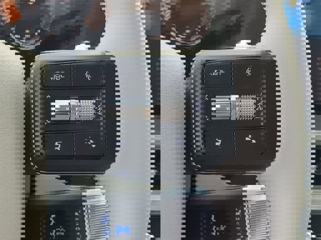 New 2026 Hyundai Santa Fe SEL image 25