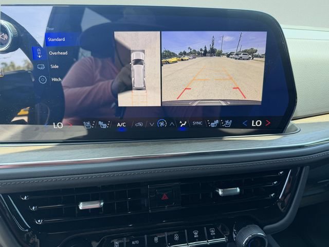 New 2026 Chevrolet Tahoe High Country AWD/4WD image 28