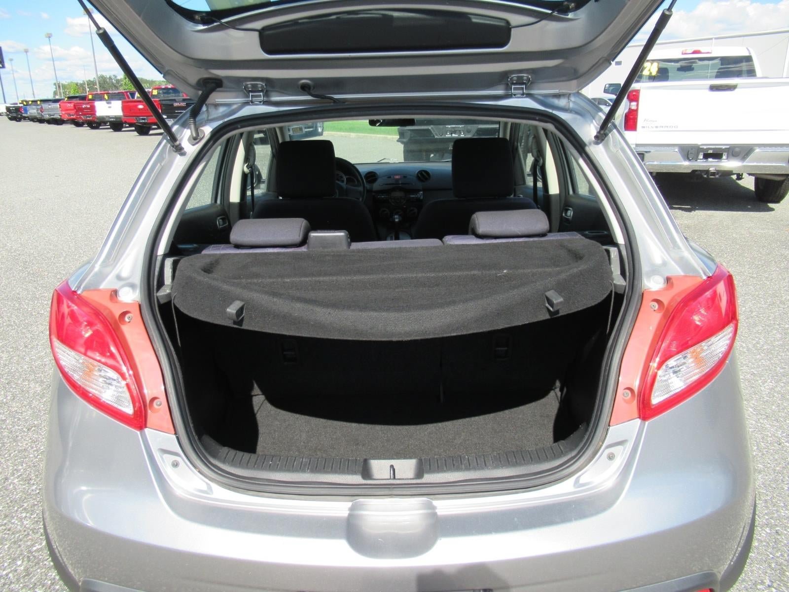 Used 2011 MAZDA MAZDA2 Sport FWD image 28