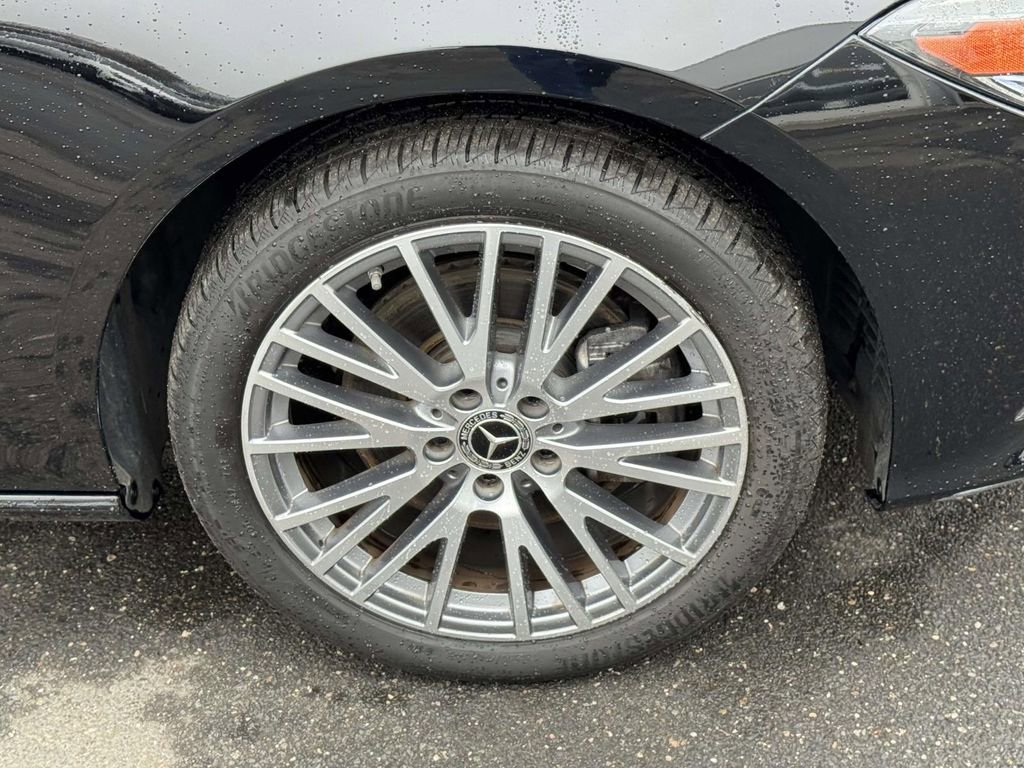 Used 2022 Mercedes-Benz CLA 250 4MATIC image 6