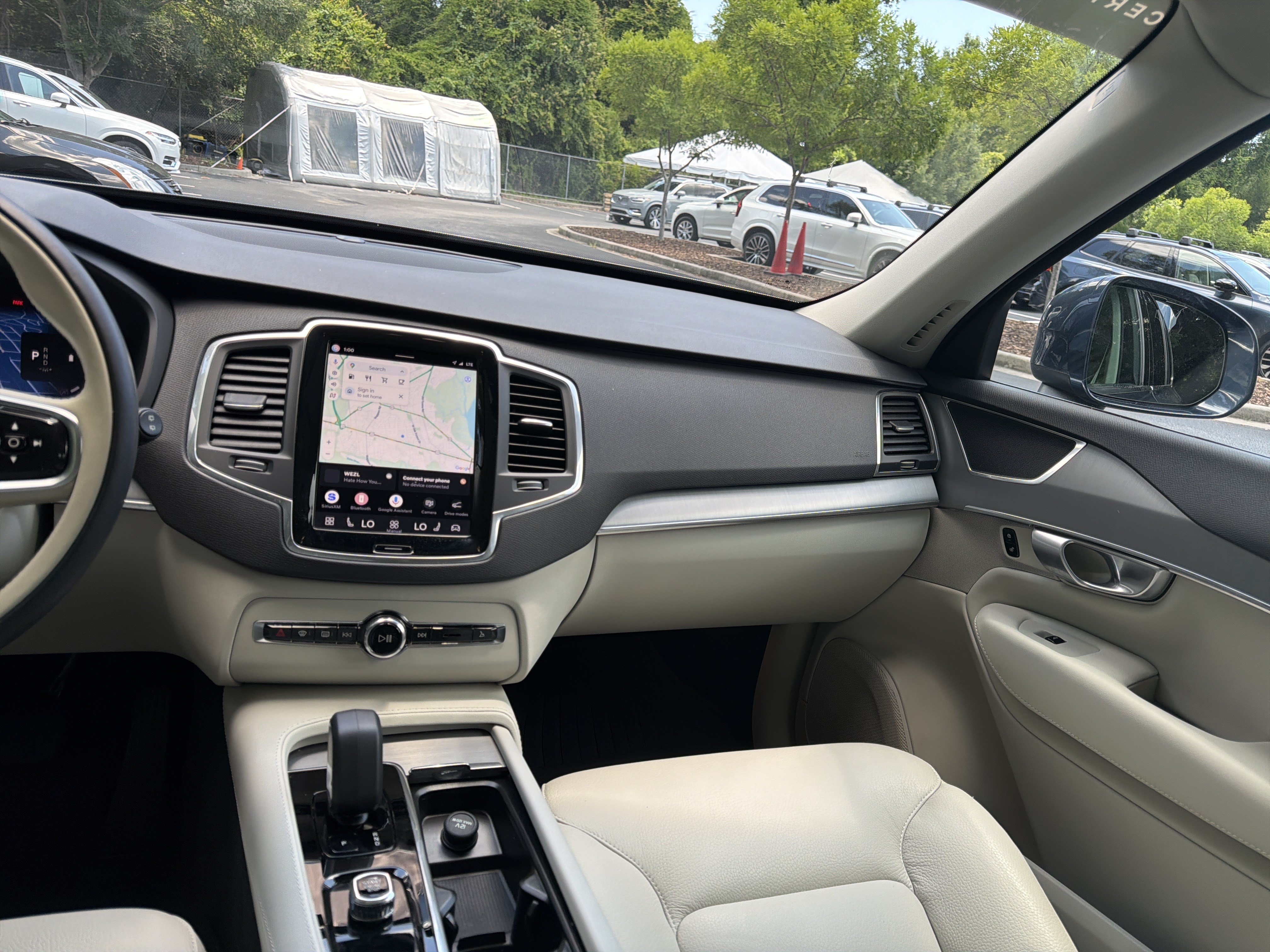 Certified 2024 Volvo XC90 B5 Core w/ Protection Package AWD/4WD image 31