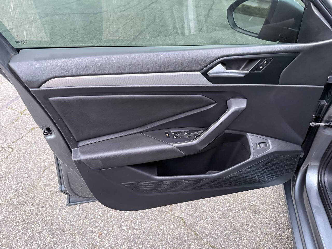 Used 2019 Volkswagen Jetta S image 42