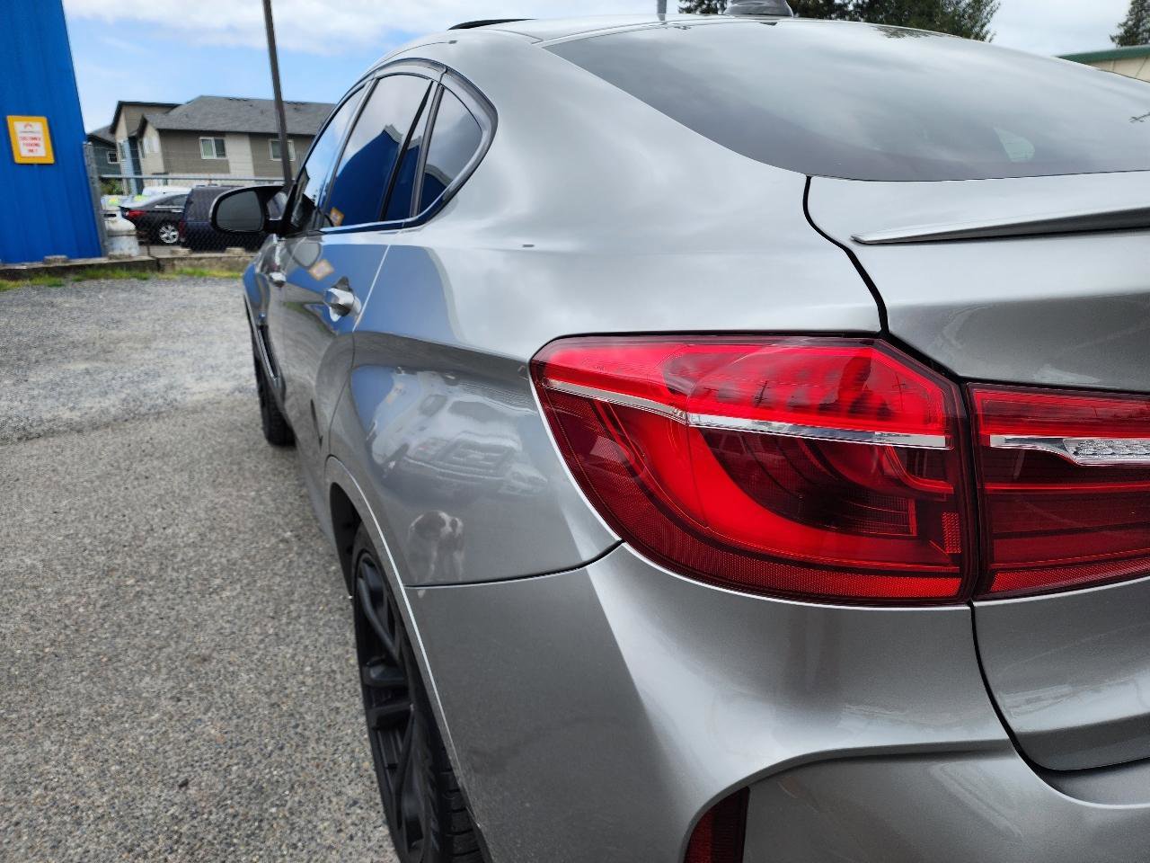 Used 2015 BMW X6 M AWD/4WD image 36