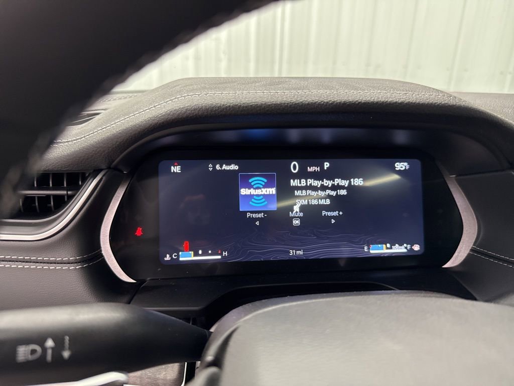 New 2025 Jeep Grand Cherokee L Limited w/ Luxury Tech Group II image 25