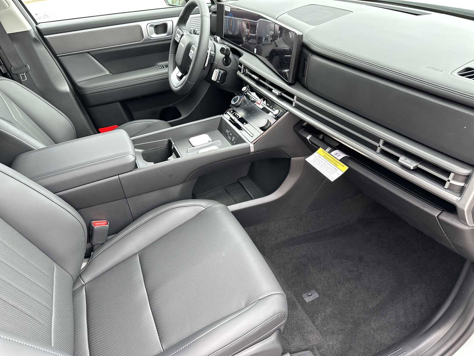 New 2026 Hyundai Santa Fe SEL FWD image 25