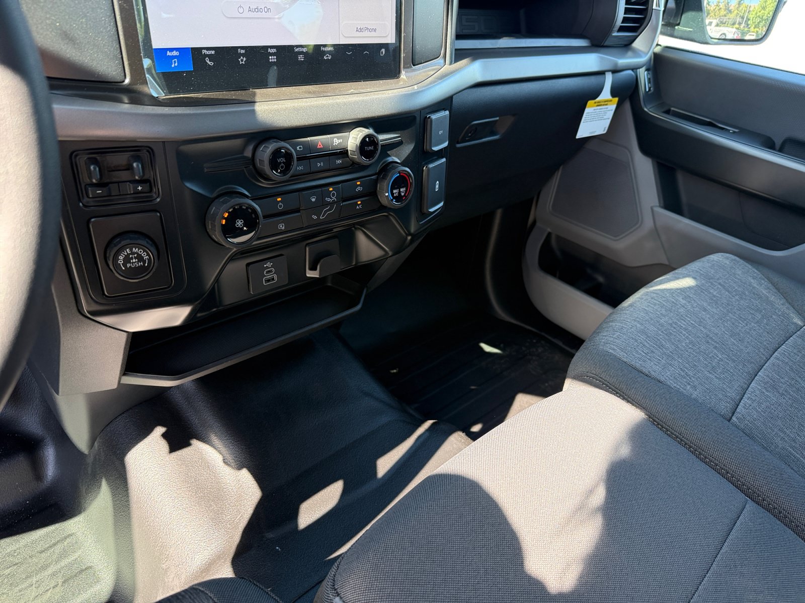 New 2026 Ford F150 XL w/ Tow/Haul Package RWD image 13