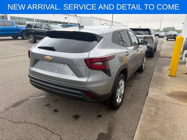 Certified 2024 Chevrolet Trax LS FWD image 7