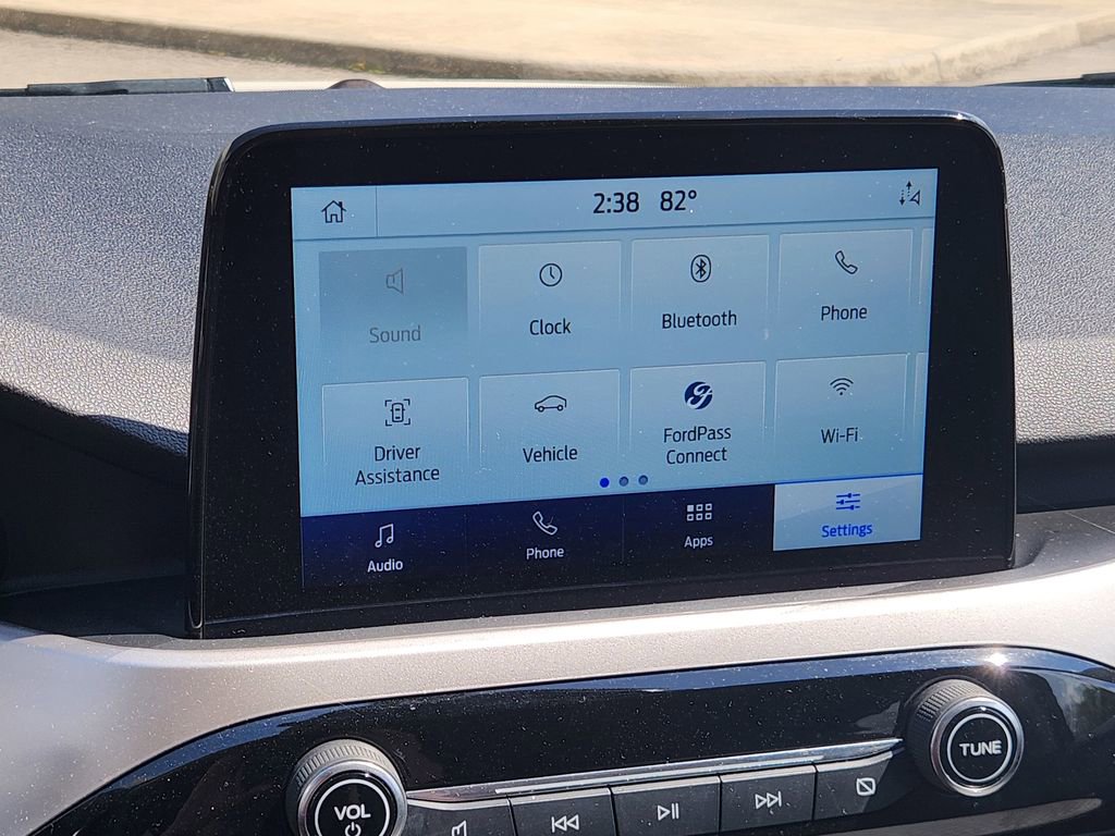 Used 2020 Ford Escape SE Sport image 21